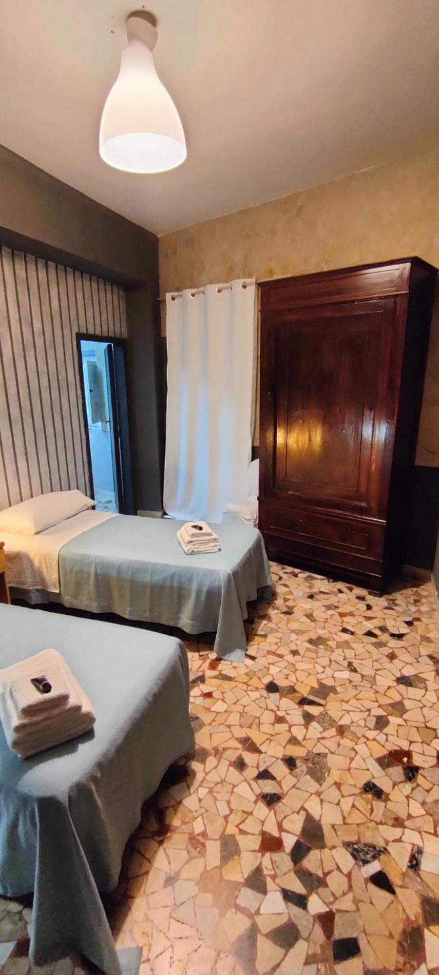 Sbarcatore Dei Turchi Hotell Brucoli Exteriör bild